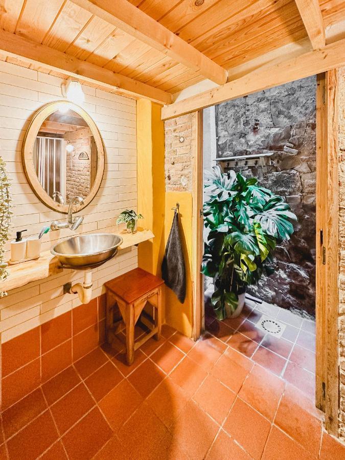 Habitacion Privada, Casa Compartida Con Pareja Private Room, Shared House With A Couple Barselona Dış mekan fotoğraf